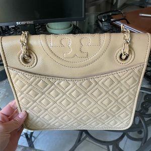 ***Rare Color*** Tory Burch Fleming (Cream Pearl)